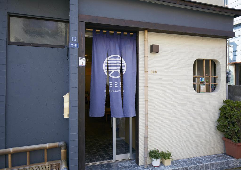 Hostal 328 & Lounge Tokio